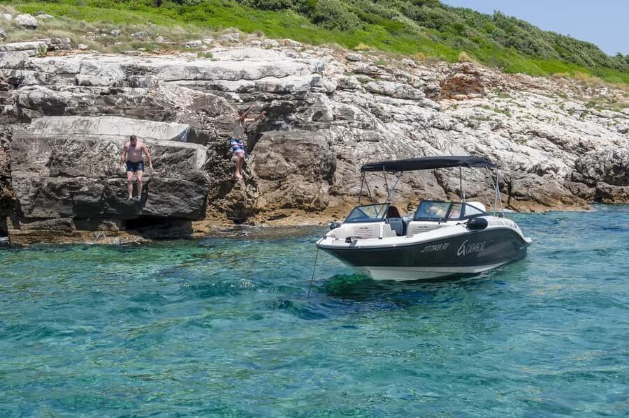 Rovinj or Vrsar: Rovinj Islands and Lim Fjord Speedboat Tour - Red Island and the smallest harbor in Istria