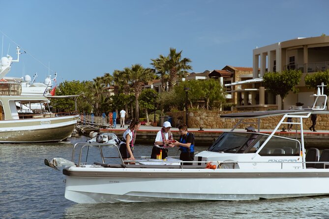 RYA Powerboat Level 1 and 2 Courses in Halkidiki - Why the boat and instructor matter
