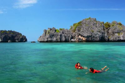 Samui: Angthong National Marine Park Day Trip by Speedboat