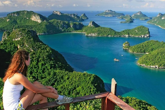 Samui Boat Charter, Private Speedboat Charter, Angthong National Marine Park - The morning ride to Koh Wao