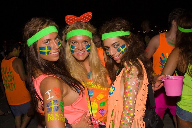 Samui Speedboat: Full Moon Party Experience - Arriving at Haad Rin and paying the party fee