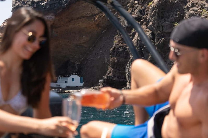 Santorini: half day exclusive speedboat cruise - Aspronisi and the lesser-seen coast