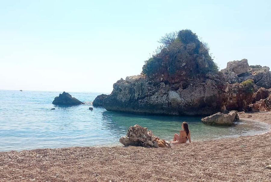 Sarandë Sea Safari: Speedboat to Hidden Coves & Wild Beaches - Kepi i Qefalit and Pllakoto, cliffs above clear water