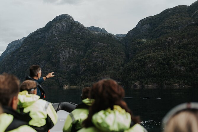 Scenic Hardangerfjord & Fyksesund RIB adventure from Norheimsund - Entering the narrow Fyksesund branch