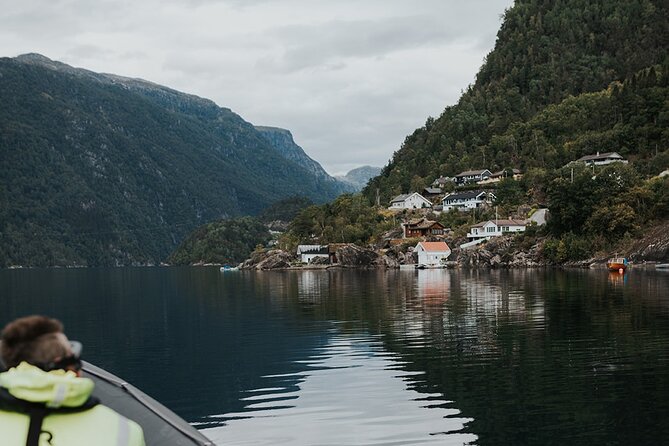 Scenic Hardangerfjord & Fyksesund RIB adventure from Norheimsund - The ride back through Samlafjorden
