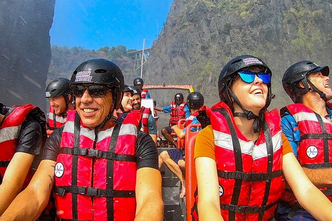 Shearwater Adventure Jet Boat Experience in Victoria Falls - Small-group size and the Shearwater crew
