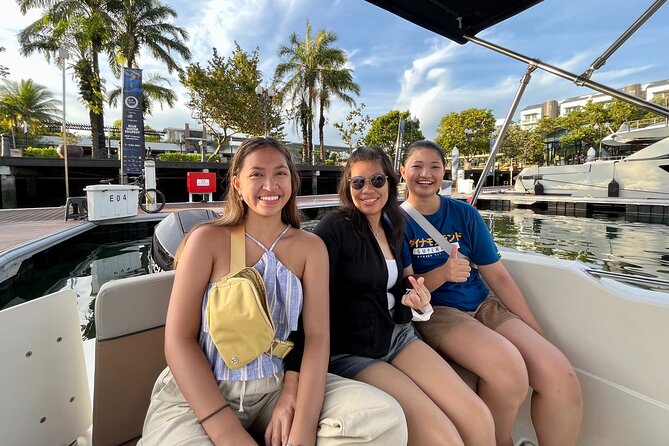 Singapore Southern Islands Speedboat Guided Tour - Lazarus Island and its quieter shoreline
