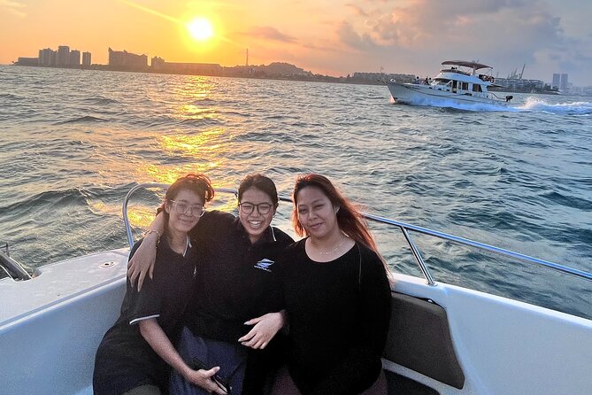 Singapore Southern Islands Speedboat Guided Tour - The speedboat ride and its sharp turns