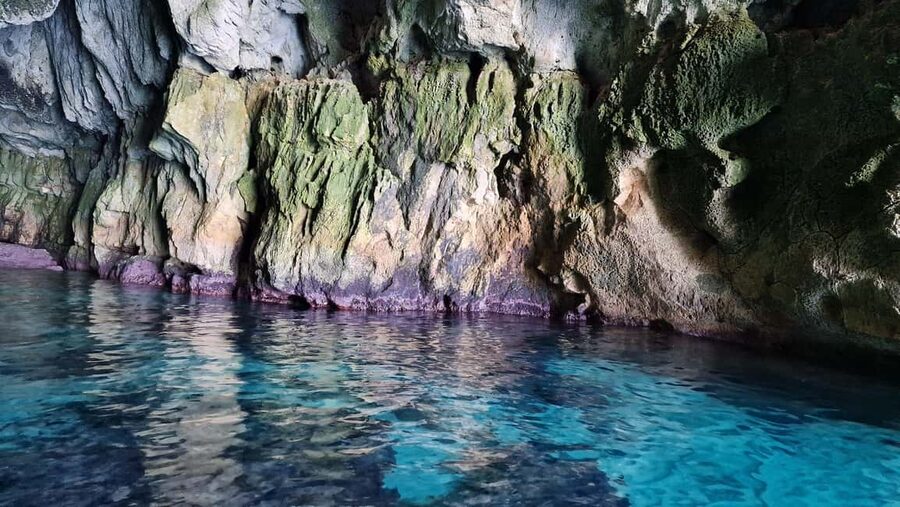 Siracusa: Ortigia & Sea Caves Speedboat Tour with Swim Stop - Practical tips for a better outing
