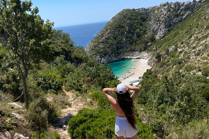 Small Group Speedboat Adventure Trip to Grama Bay - Haxhi Ali Cave: the first stop