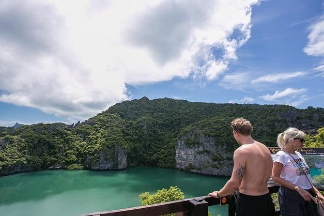 Snorkeling and Kayaking Tour at Angthong Marine Park by Speedboat from Koh Samui - Starting early in Bophut