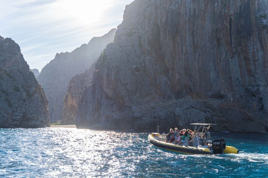 Soller: Sa Calobra & Cala Tuent Speedboat Tour - Sa Costera and the waterfall swimming stop
