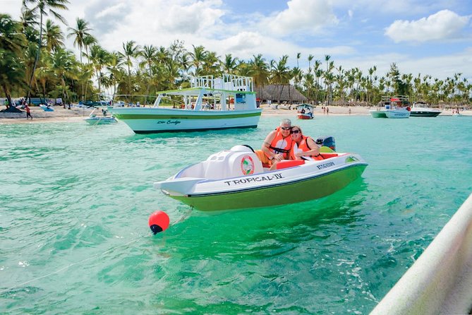 Speed Boat - from Punta Cana! - The guides can shape the whole outing