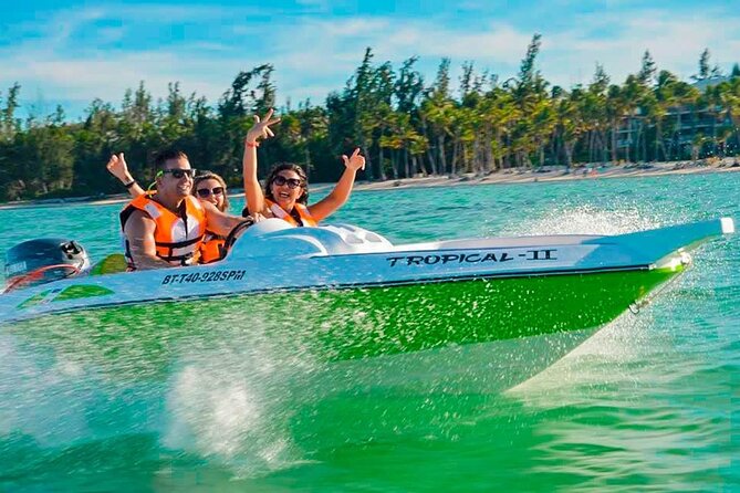 Speed Boat Ride and Snorkel Experience in Punta Cana - Snorkeling, fish, and the natural pool stop