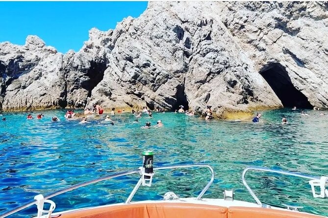 Speed Boat Tour to Elaphiti Caves and Sandy Beach from Dubrovnik - From Gruž Harbor to the open Adriatic