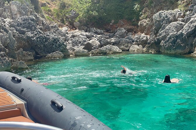 Speed Boat Tour to National Park and Grama Bay - Drinks, snacks, and what to pack