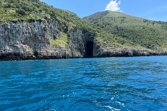 Speed Boat Trip to Karaburun, Haxhi Ali Cave and Sazan Island - Haxhi Ali Cave: the memorable ten minutes