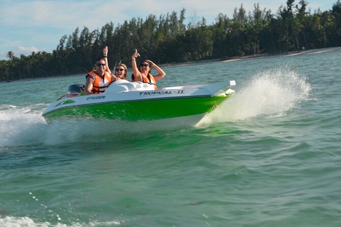 Speedboat Adventure to Snorkeling Spot and Natural Pool - Who Will Enjoy This Most?