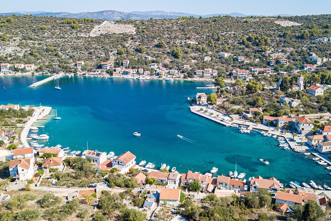 Speedboat Blue Lagoon & 3 Islands tour from Trogir - Who will get the most from this tour