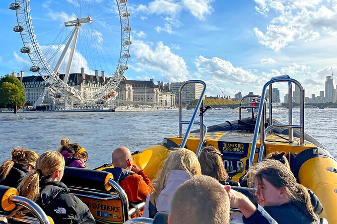 Speedboat Cruise Tour: Embankment OR Westminster Pier -70 minutes - A fast London tour with a proper sightseeing start