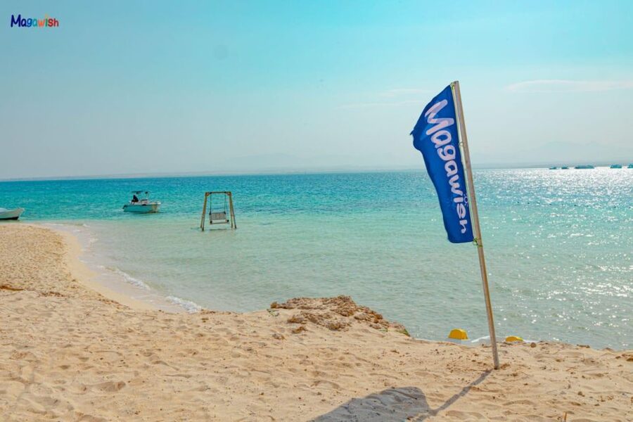 Speedboat,Parasailing, Snorkeling & Piece Of Paradise Island - A Red Sea day built around speed and variety