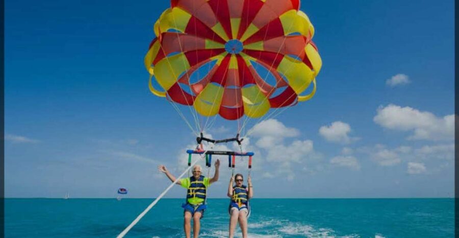 Speedboat,Parasailing, Snorkeling & Piece Of Paradise Island - The speedboat ride is part of the attraction