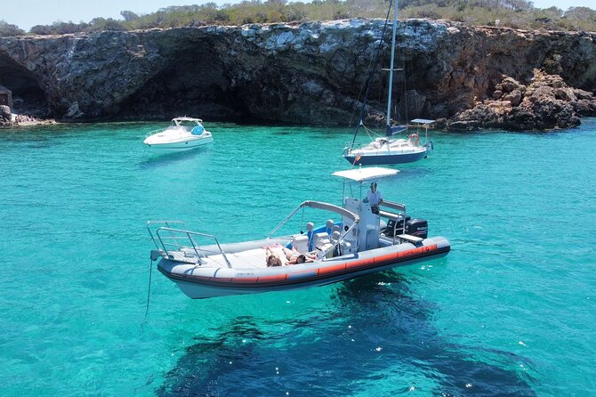 Speedboat tour to Es Vedra & Atlantis Ibiza - Sa Pedrera, the quarry called Atlantis