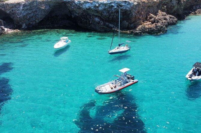 Speedboat tour to Es Vedra & Atlantis Ibiza - Cala d’Hort and the approach to Es Vedrà