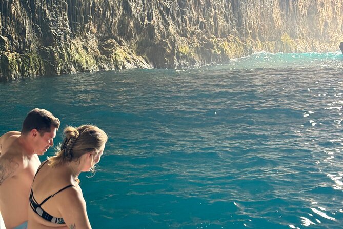 Speedboat Tour to Sazan Island, Haxhi Ali Cave and Marine Park - The guide and the feel of the day