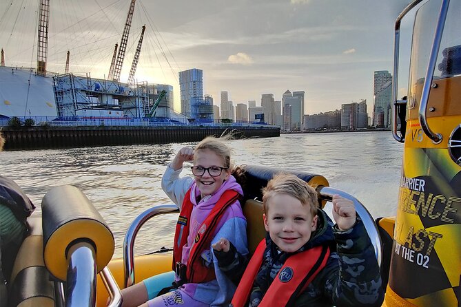 Speedboat 'Ultimate Tower Blast' from Tower Millennium Pier - 40 minutes - The return trip gives you a second look at London