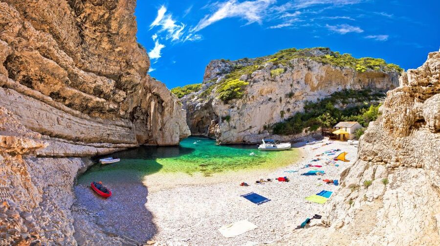 Split: Blue Cave & Hvar Small-Group Speedboat Tour - Pakleni Islands and the approach to Hvar