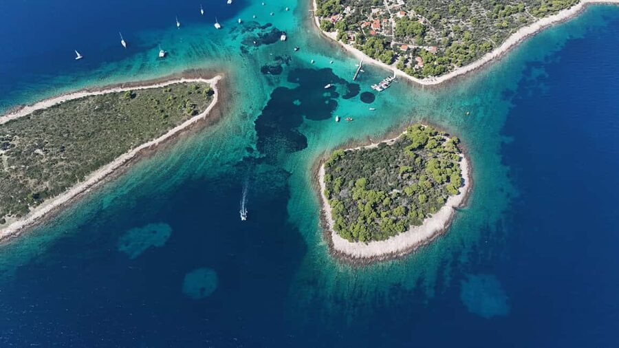 Split: Blue Lagoon & 3 Islands – Premium Speedboat Trip - Key points at a glance