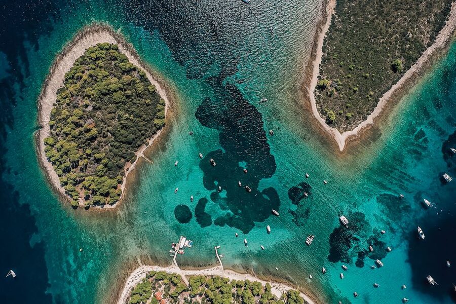 Split: Blue Lagoon and 3 Islands Speedboat Tour - Should you book the Split Blue Lagoon speedboat tour?