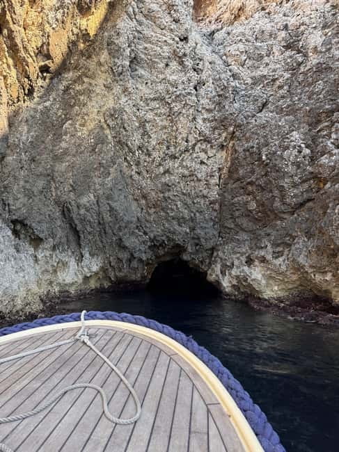 Split/Podstrana: Blue Cave, Hvar & 6 Islands Speedboat Trip - The day at a glance
