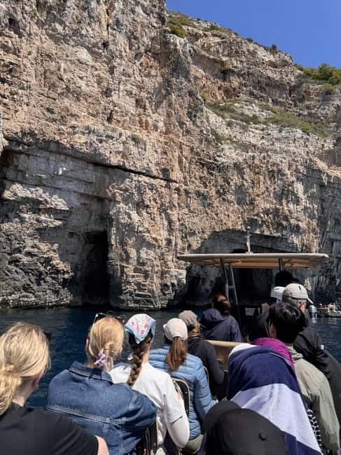 Split/Podstrana: Blue Cave, Hvar & 6 Islands Speedboat Trip - What to pack, and what costs extra