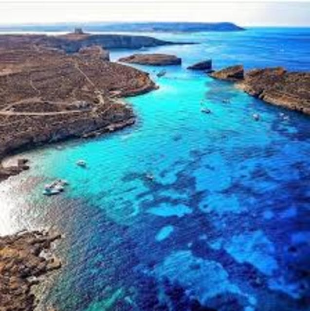 St Julians: Powerboat Gozo, Comino and Blue Lagoon - Comino’s caves on the return route