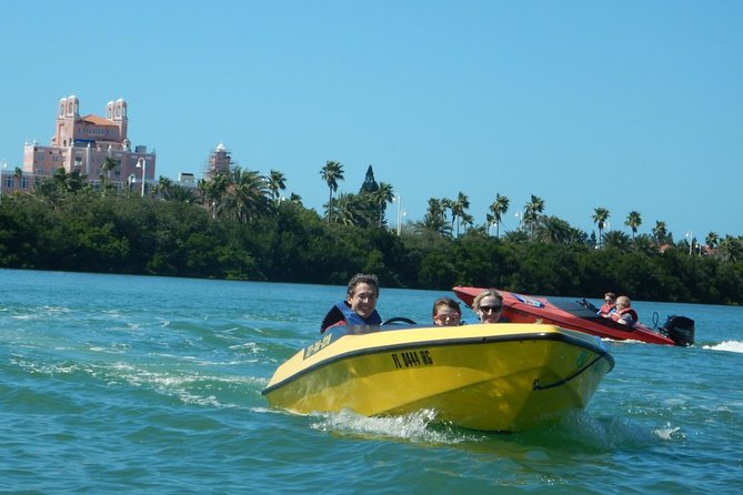 St Petersburg Speed Boat Adventure - Cruising across Tampa Bay for about 90 minutes
