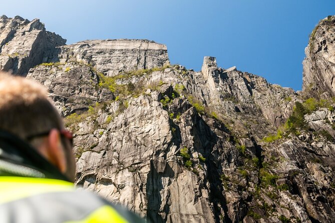 Stavanger: Guided Lysefjord Safari on Speedboat - Whiskey Falls and a taste of the spray