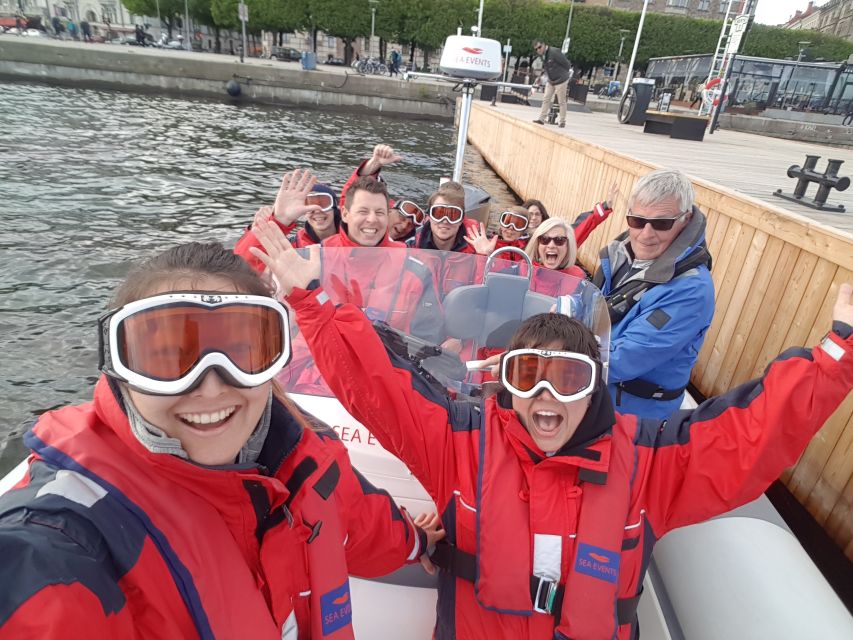 Stockholm Archipelago RIB Speed Boat Tour with Swedish Fika - The Stockholm Archipelago in fast-moving sections