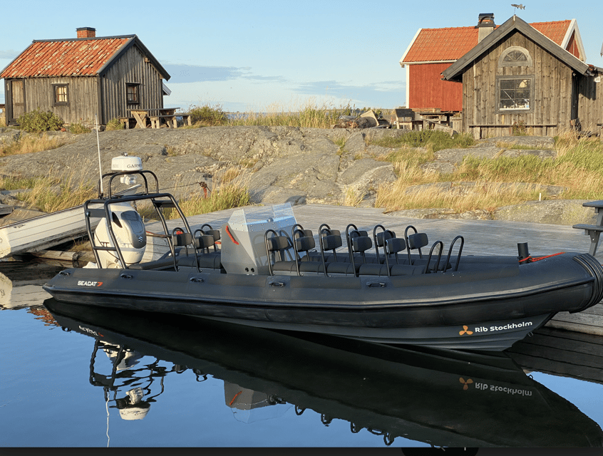 Stockholm: RIB Speed boat tour & archipelago island visit - The trip back to central Stockholm