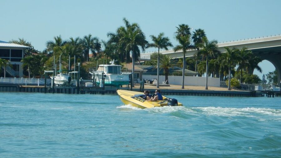 Tampa Bay 2-Hour Speedboat Adventure - Captain Scott and the Human Side of the Tour
