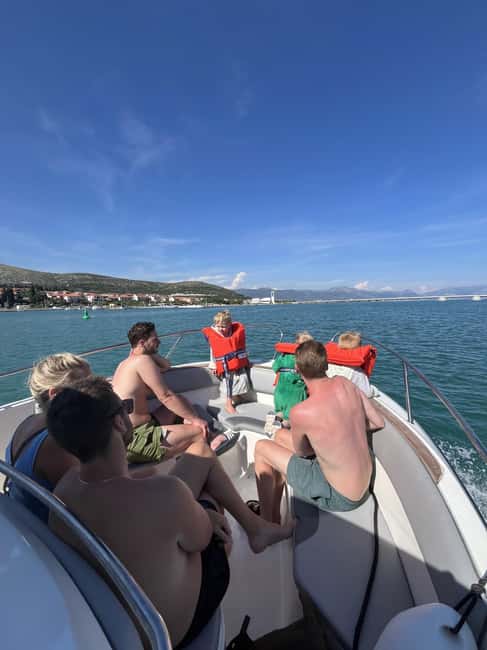 Trogir: Blue Lagoon and 3 Islands Speedboat Tour - Duga Bay near Čiovo: the calm final stop