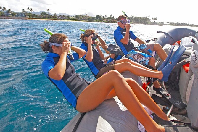 Ultimate Na Pali Coast Zodiac Boat Snorkeling and Sea Cave Tour - Following the cliffs toward Na Pali