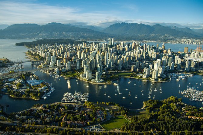 Vancouver City and Harbour Waterfront Sightseeing Boat Tour - English Bay, beaches, and Stanley Park