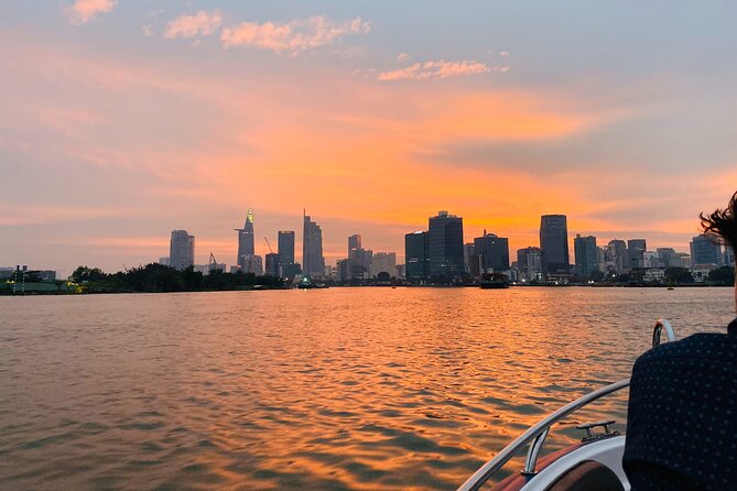 VIP Tour in Saigon: Romantic Sunset Cocktail by SpeedBoat - Booking and cancellation details