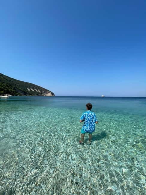 Vlorë: Haxhi Ali Cave & Karaburun SpeedBoat Tour - The Karaburun ride is half the attraction
