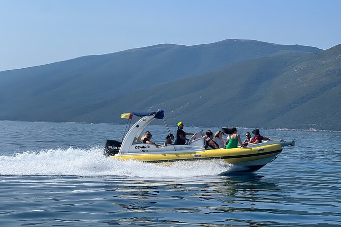 Vlore Speedboat Tour to Dafina Bay & Haxhi Ali Cave - Fifteen minutes inside Dafina Cave
