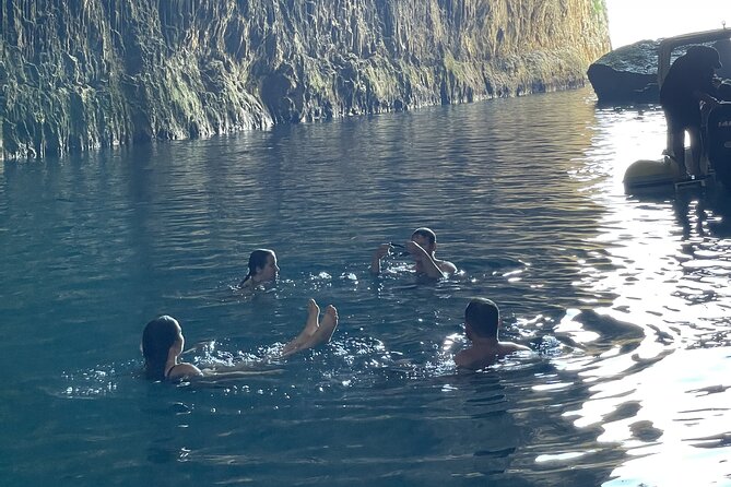 Vlore Speedboat Tour to Haxhi Ali Cave Karaburun Beach - Guides, Language, and the Group Experience