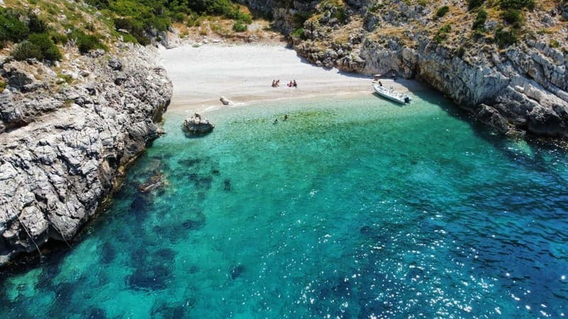 Vlorë: Speedboat Trip to Grama Bay w/ Snorkeling & Swimming - Haxhi Ali Cave, the dramatic first stop