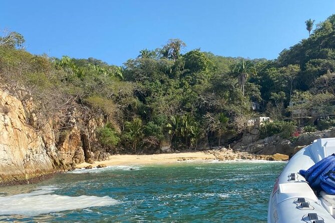 Yelapa Escape & Snorkeling in Puerto Vallarta by Speedboat - Reaching Yelapa by high-speed boat